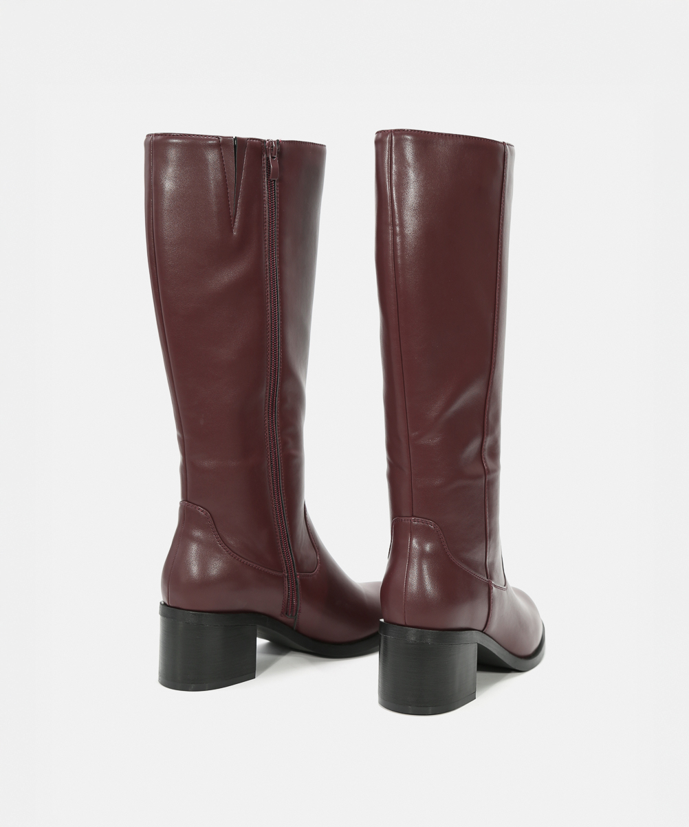 Botas altas salto image number null